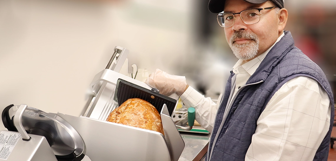 Slicer-Front-Smile-1140x546
