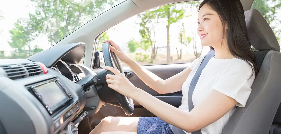 driver with ergo correct posture
