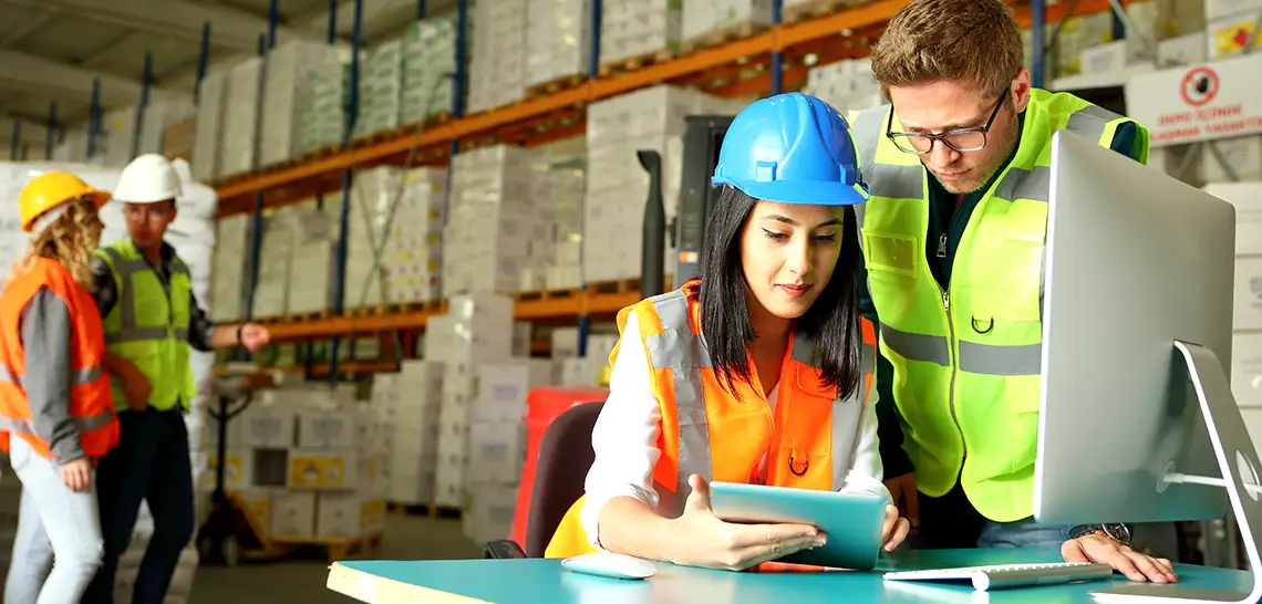 job-safety-analysis-is-681636510-1140x546